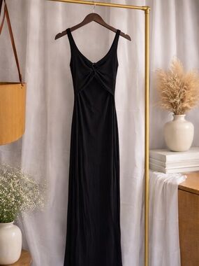 Black Sleeveless Maxi Dress with Twist Front